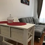 Central View Apartment